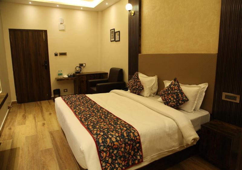 Dakshin Suites Srikakulam Dış mekan fotoğraf